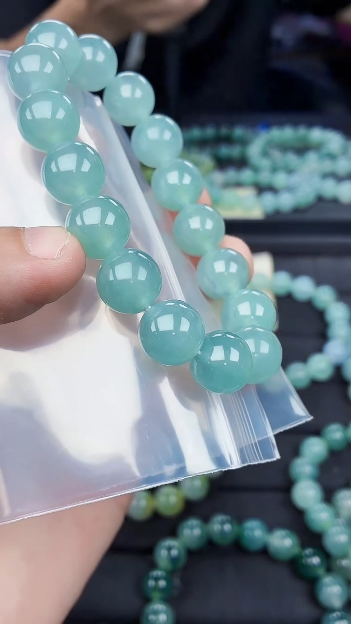 未镶嵌定制翡翠随***?毛货需精细抛光拍一发一（多样性发货）