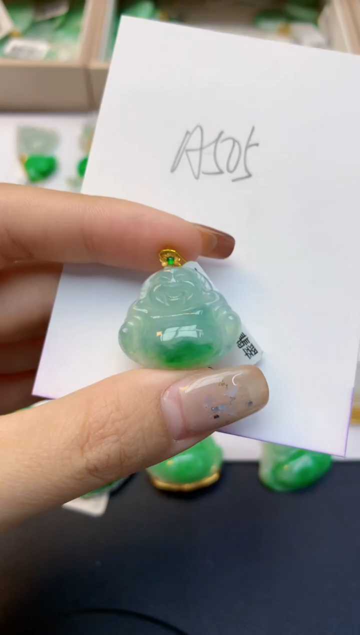 颈饰18K金镶嵌翡翠天然A货翡翠百元以上9元证书费自理