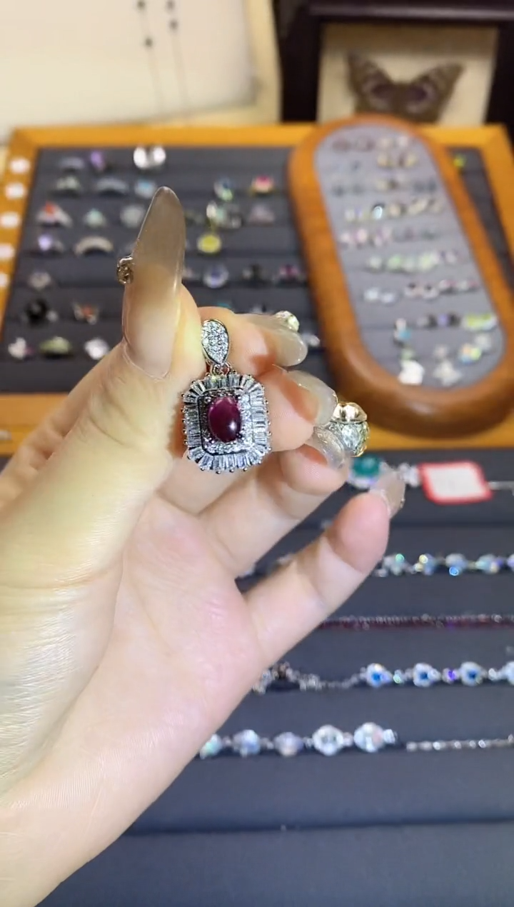 【闪购商品】水晶手链银S925镶嵌A30   