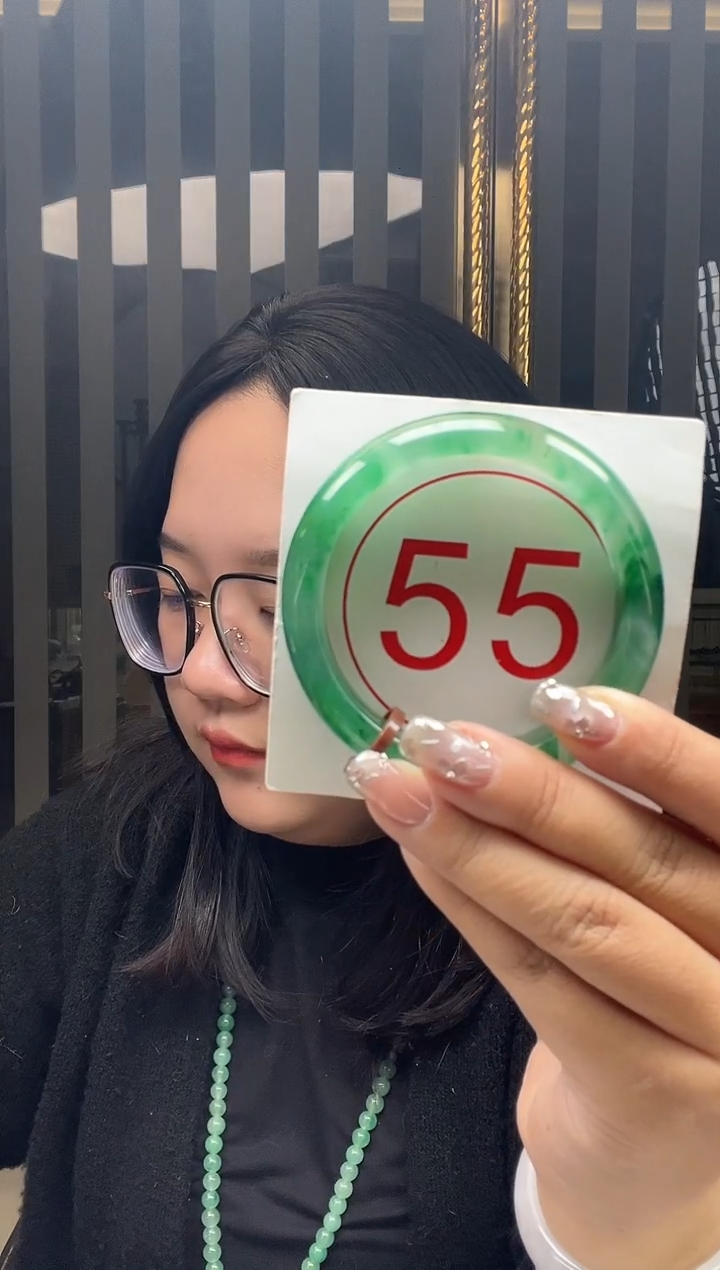 未镶嵌手镯石英质玉25