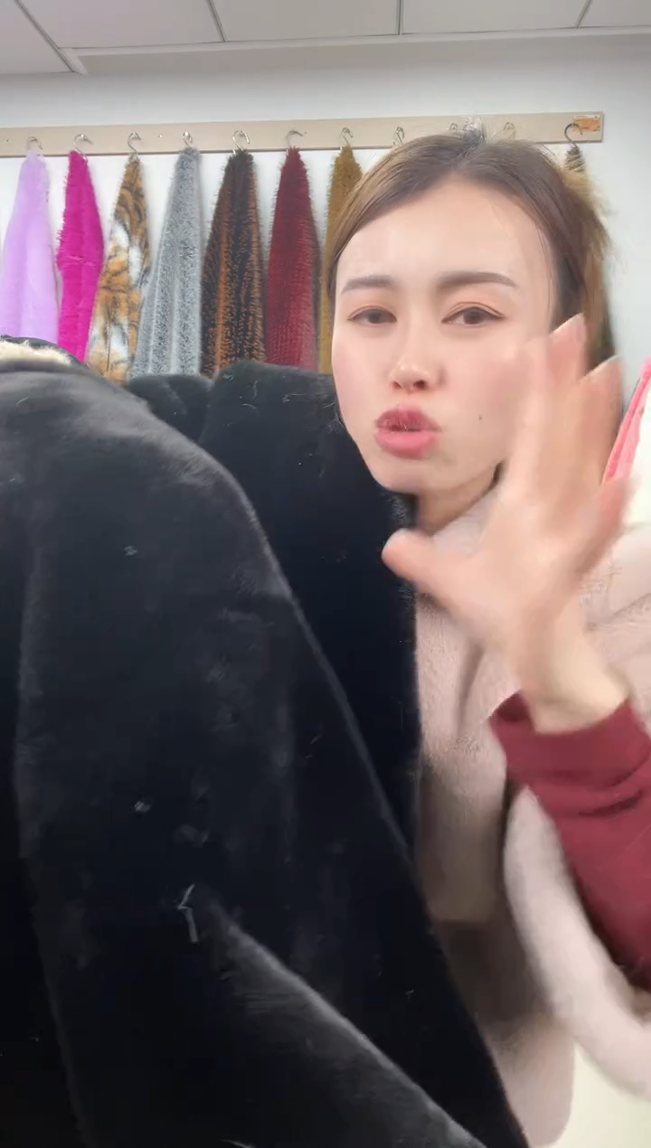 狐狸毛D563尺寸1.8*2