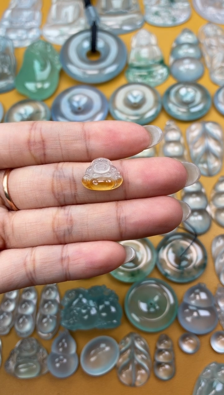 吊坠(不含链)未镶嵌翡翠75 佛公 11.6 14.3 3.8