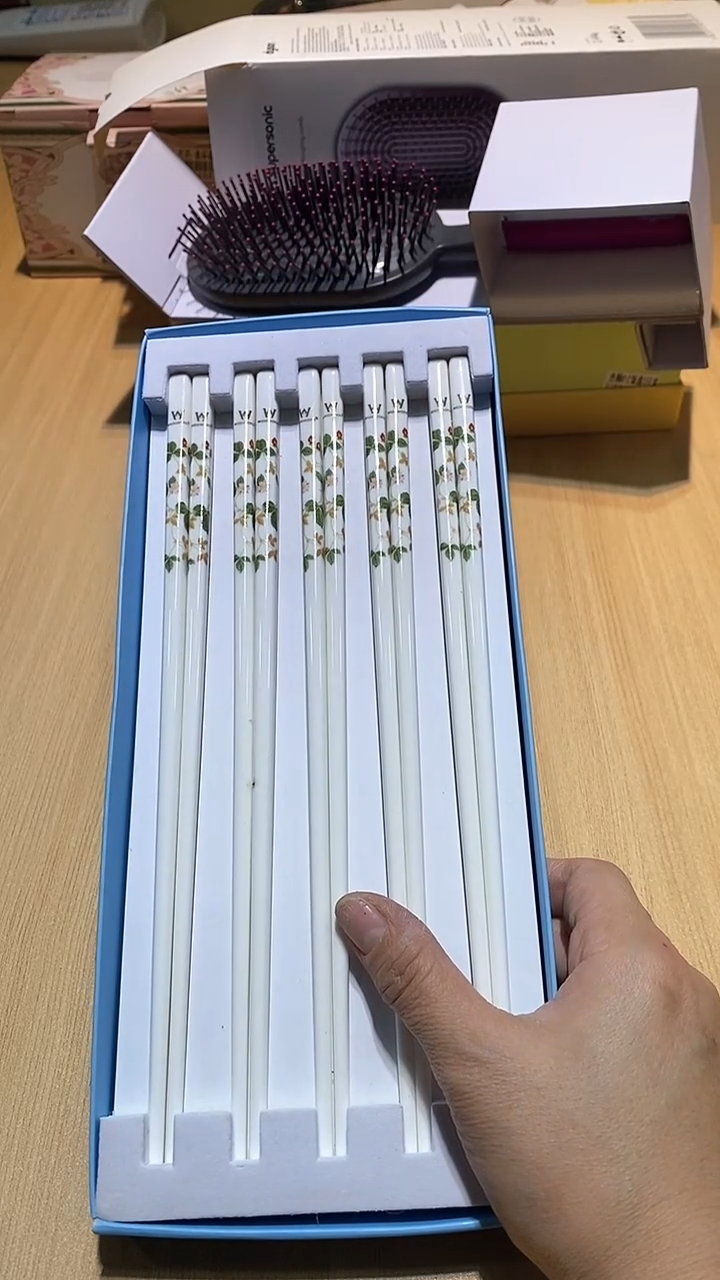 【闪购商品】瓷片锅碗瓢盆一件不剩