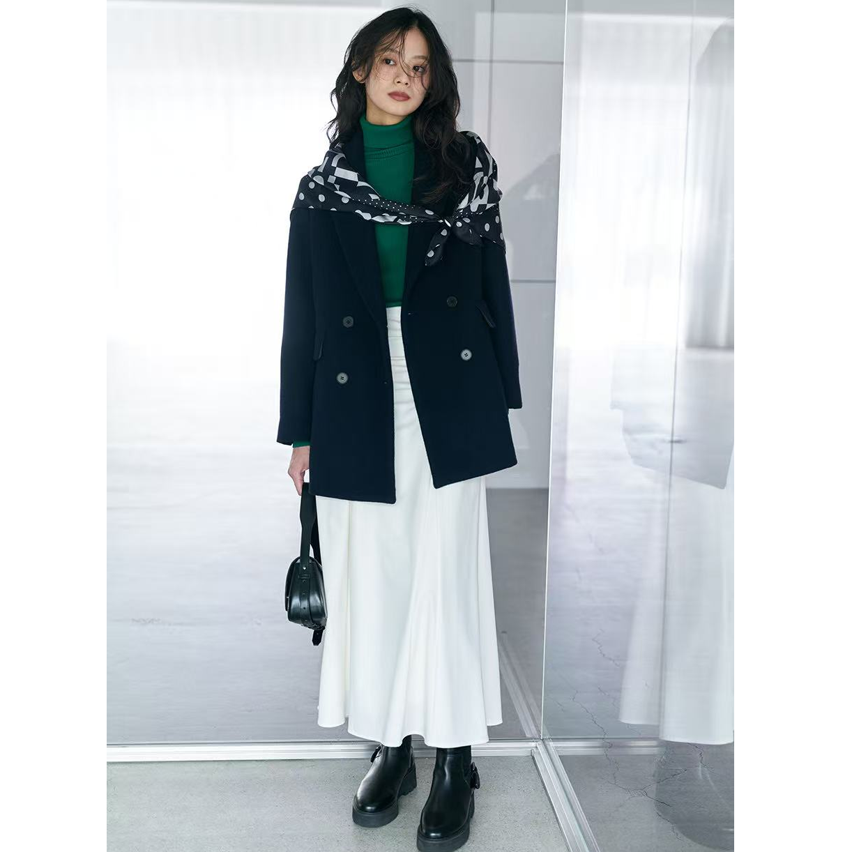  『咸鱼日单』L家 新款 高腰褶皱纯色爆款半身裙