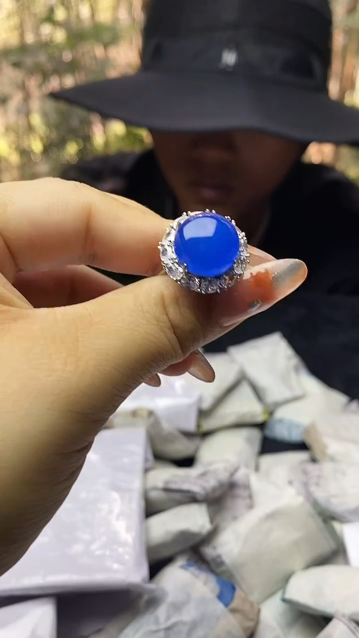 满色吊坠 所见即所得！！！