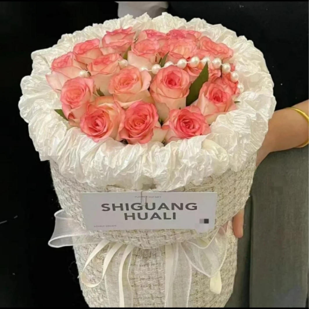 【被光眷顾的公主】小香风19朵艾莎玫瑰心怀诗意以谋爱鲜花小时达同城送货上门