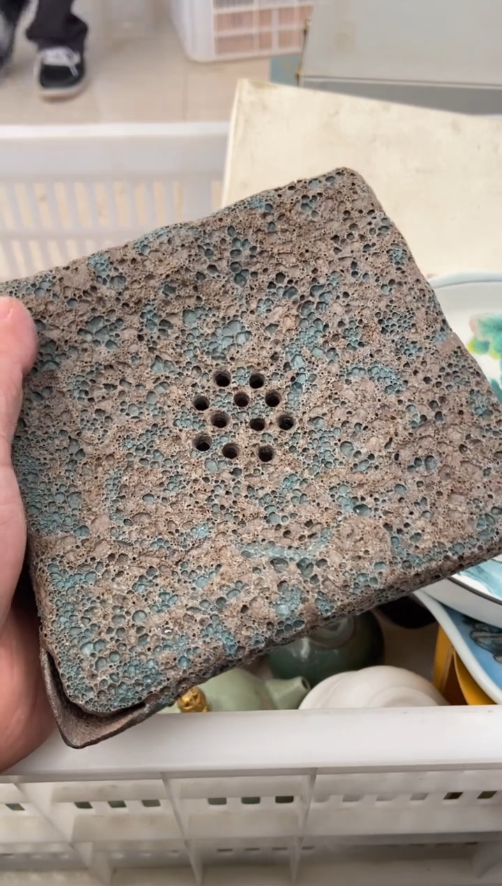 杯无运费险有瑕疵的摄影的产品有使用过的痕迹有点脏介意勿拍