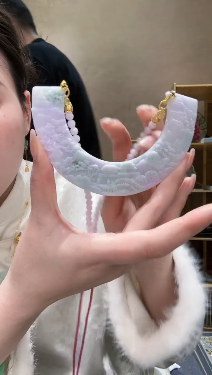 【闪购商品】翡翠颈饰未镶嵌吊坠