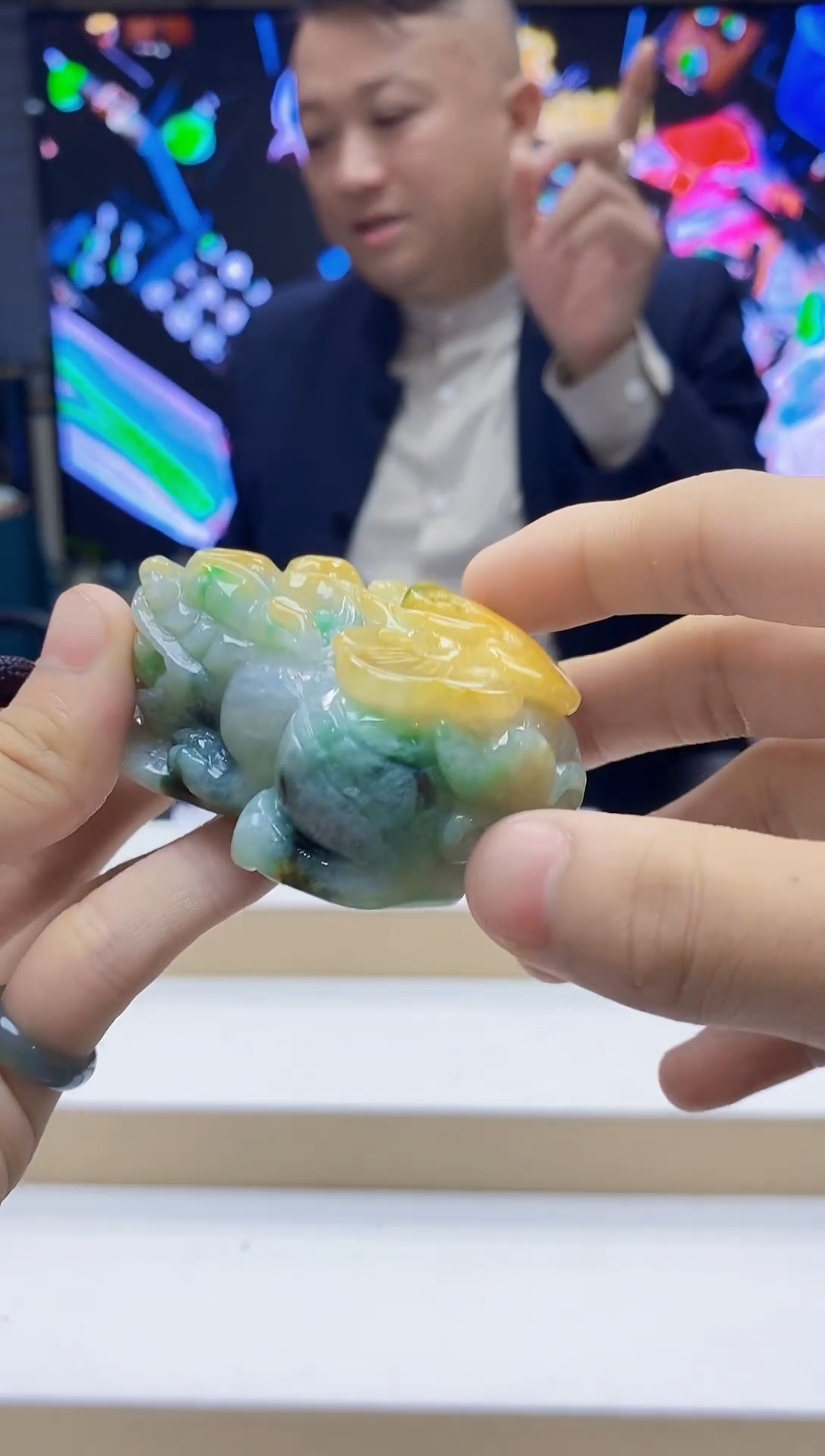 未镶嵌定制翡翠-毛货挂件22