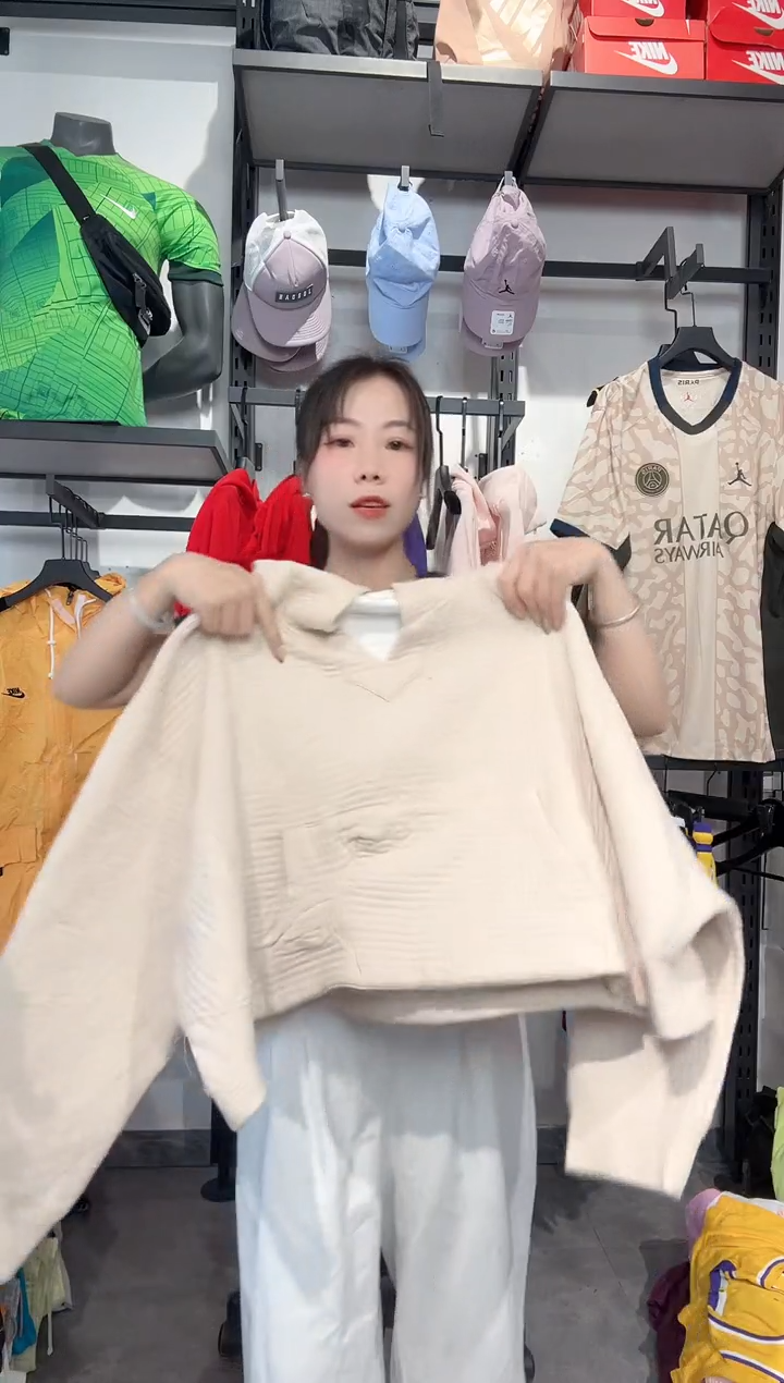 1427   编码 瑕疵款直播间过款为准 尺码XL