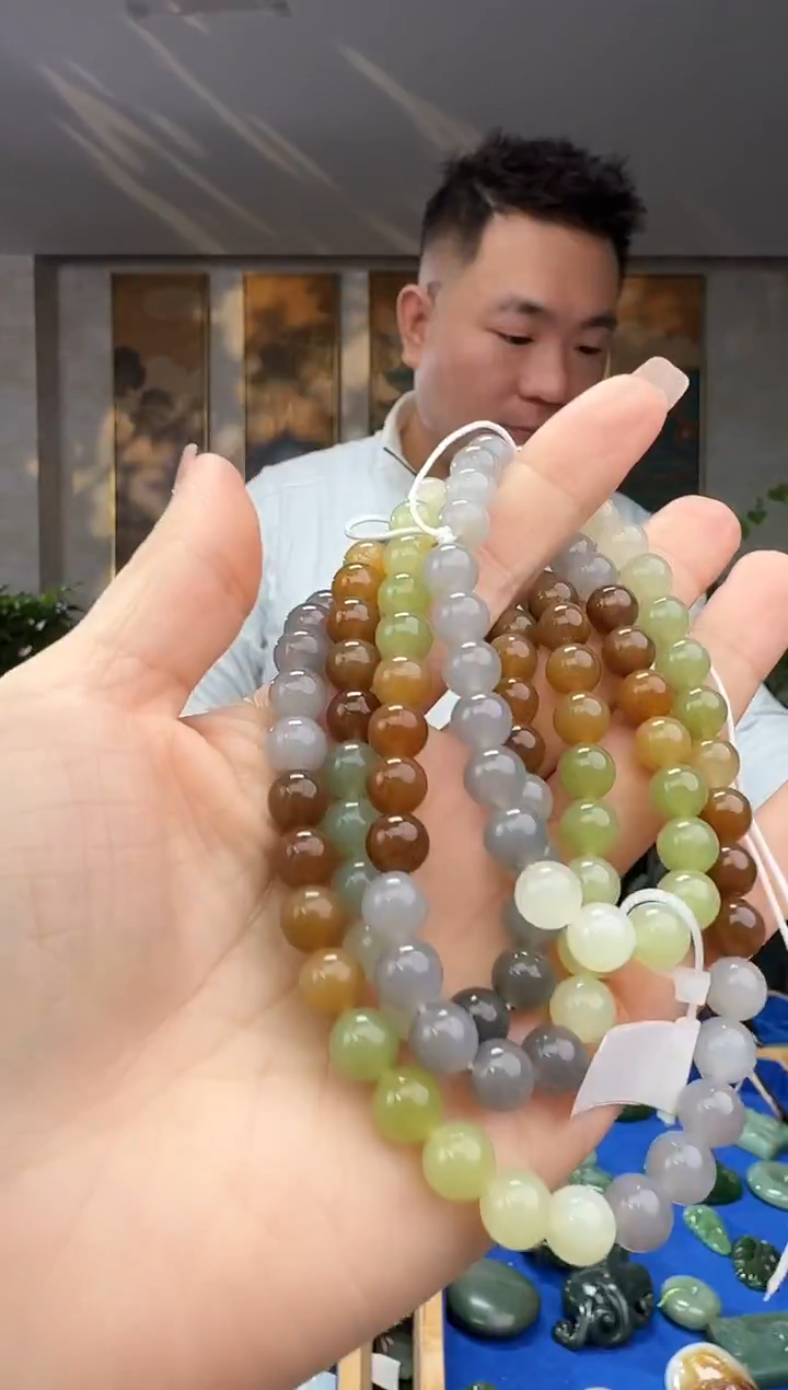 颈饰未镶嵌和田玉拍一发一