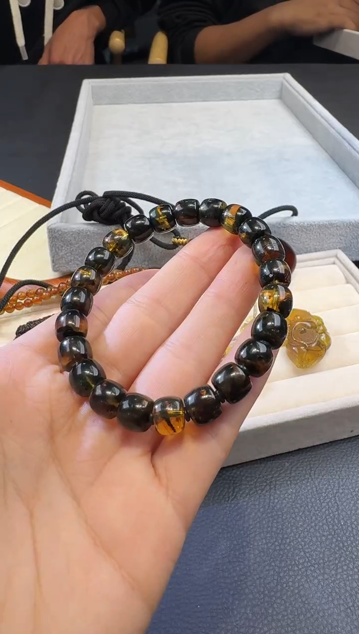 琥珀颈饰未镶嵌奢****！100719053