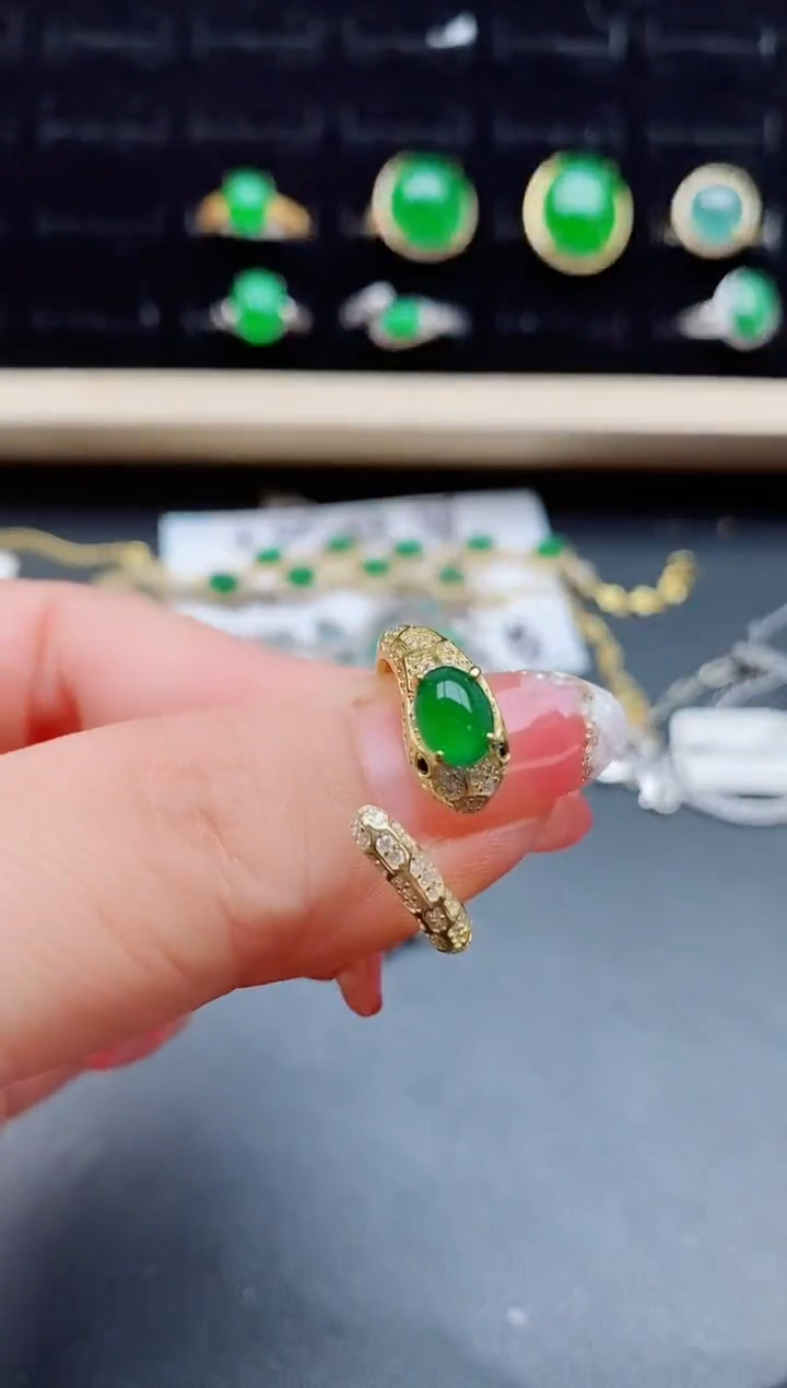 【闪购商品】翡翠戒指银S925镶嵌508550
