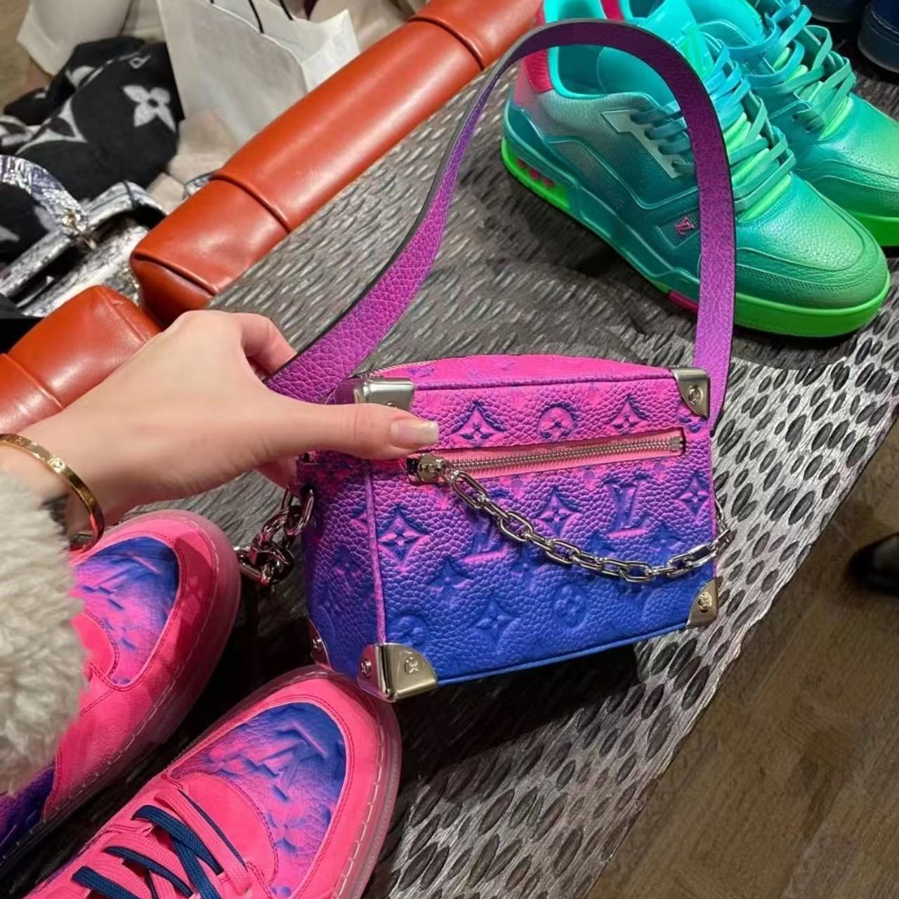 99新 LouisVuitton/路易威登 坤球奢选 lv渲染盒子包