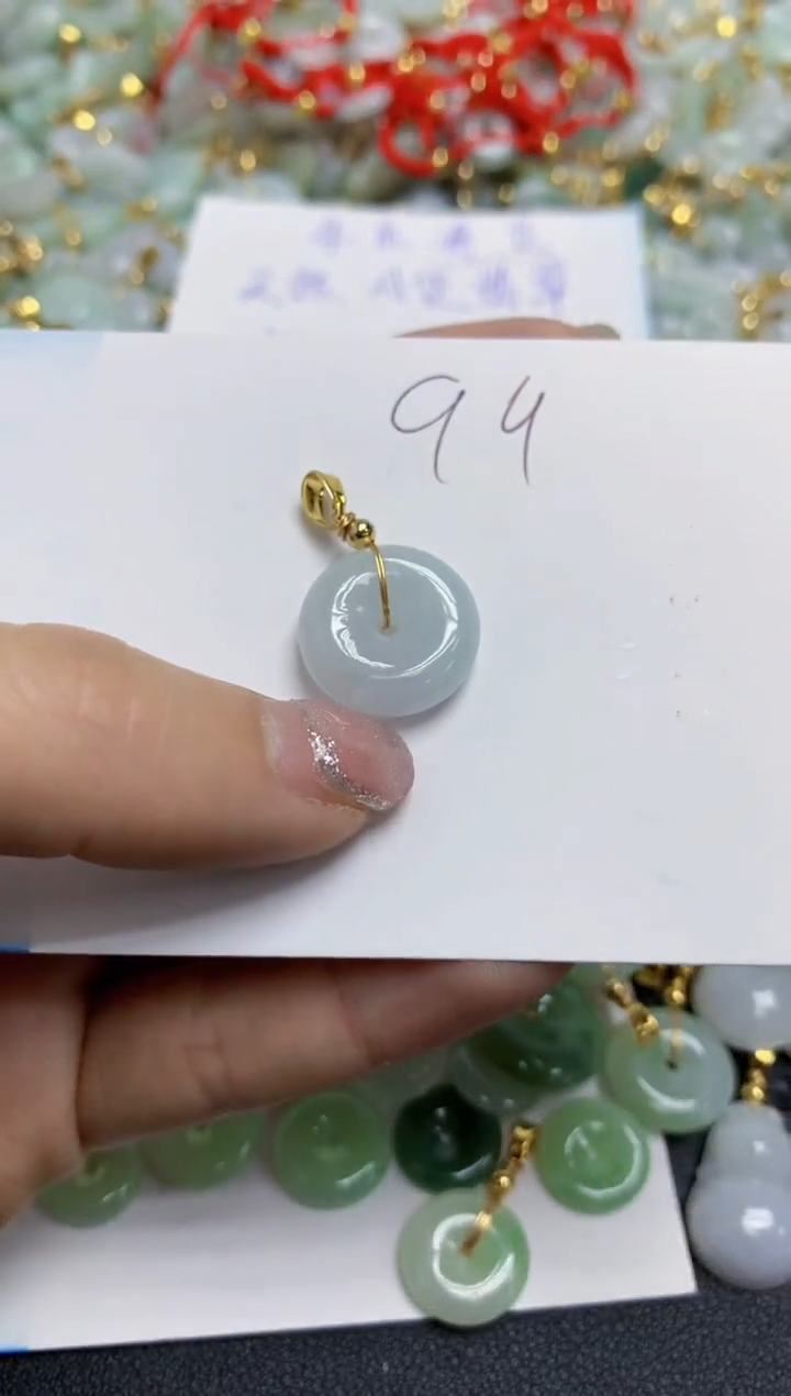 【闪购商品】翡翠颈饰合金天然翡翠A货