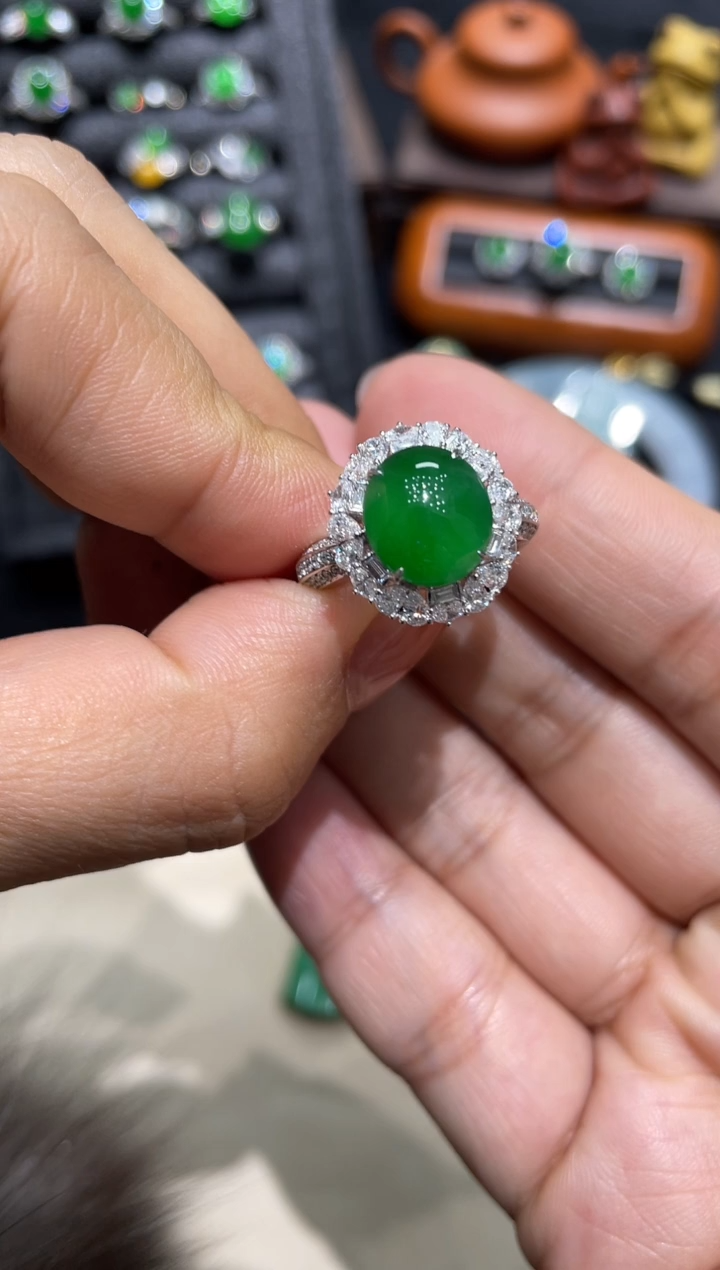【闪购商品】翡翠戒指18K金镶嵌蛋面48小时鉴赏期