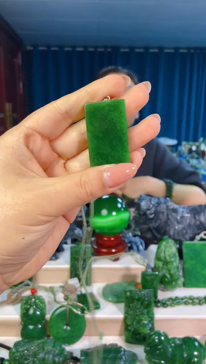 和田玉未镶嵌挂件1