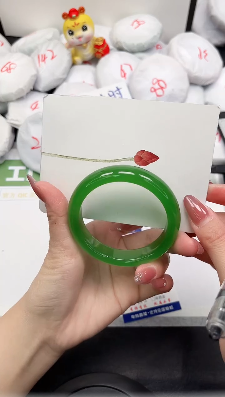 【闪购商品】石英质玉手镯未镶嵌393-58