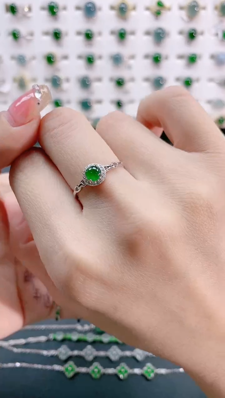 【闪购商品】翡翠戒指银S925镶嵌天然翡翠