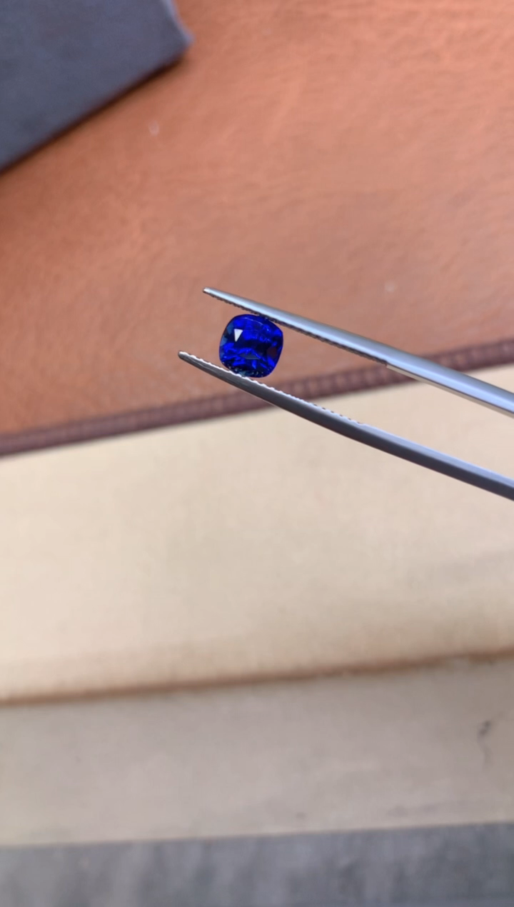 【闪购商品】蓝宝石裸石未镶嵌1.35CT