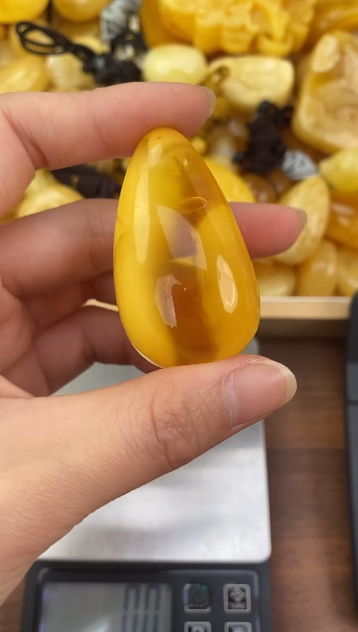 裸石琥珀未镶嵌天然蜜蜡琥珀