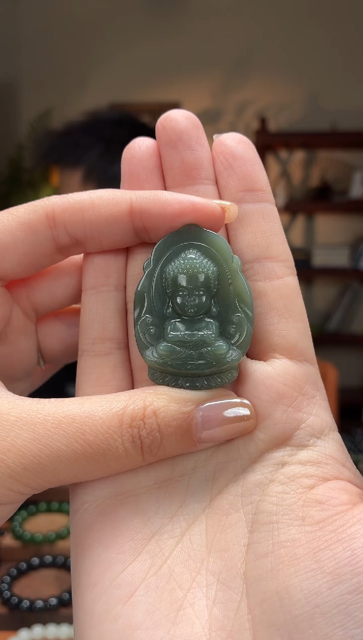 吊坠(不含链)未镶嵌和田玉阿弥陀佛