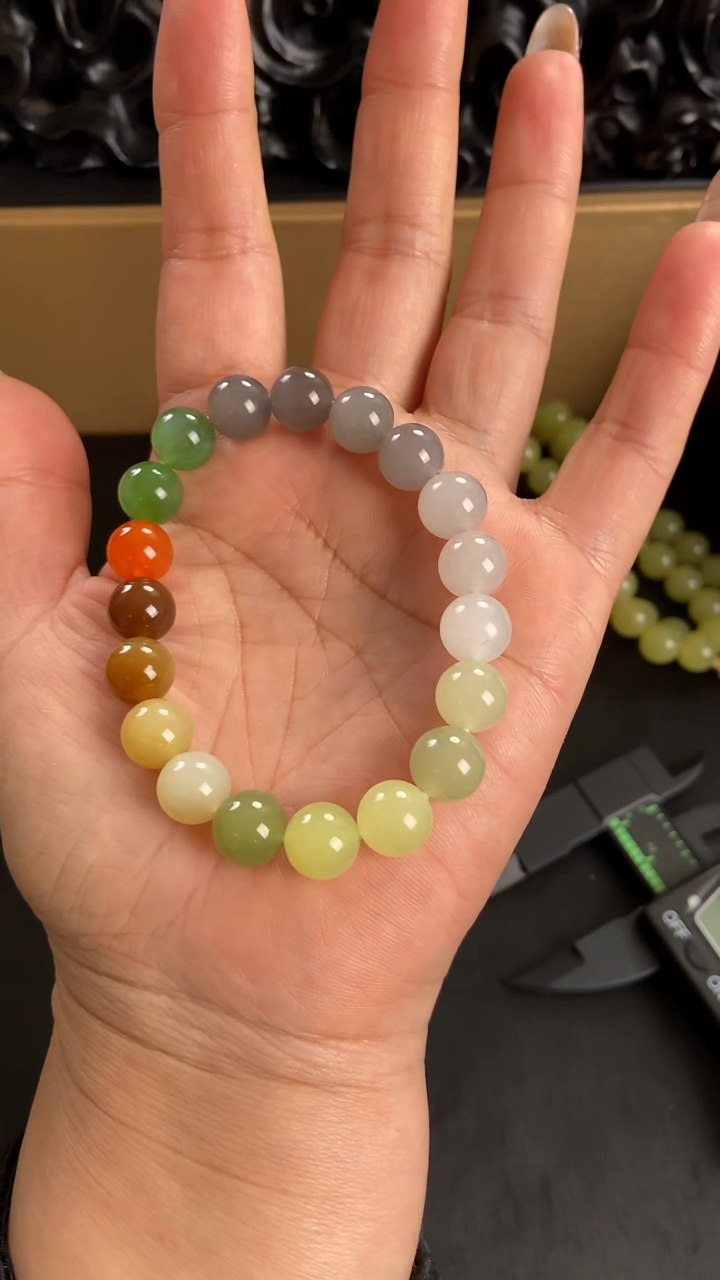 未镶嵌手链和田玉咿**呀手串