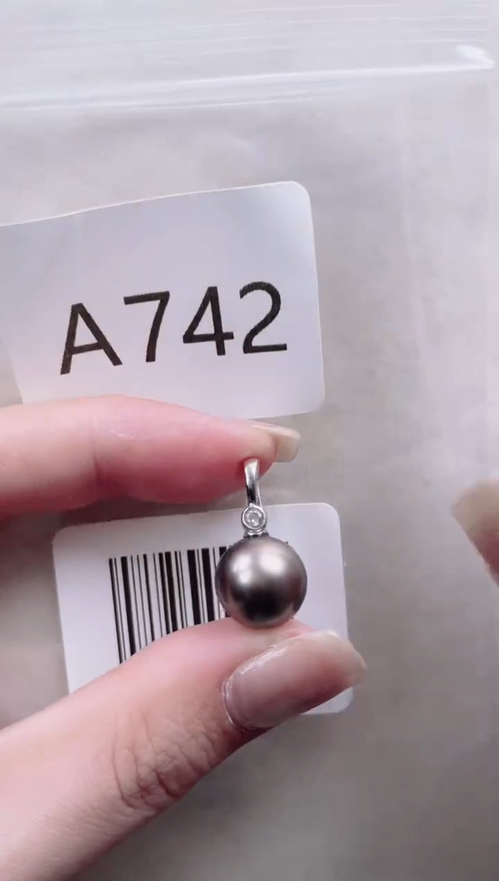 【闪购商品】海水珍珠吊坠银S925镶嵌A742