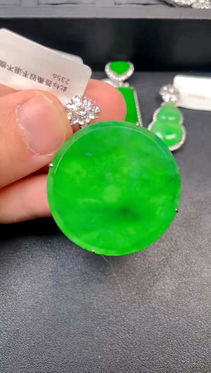 吊坠(不含链)银S925镶嵌翡翠吊坠