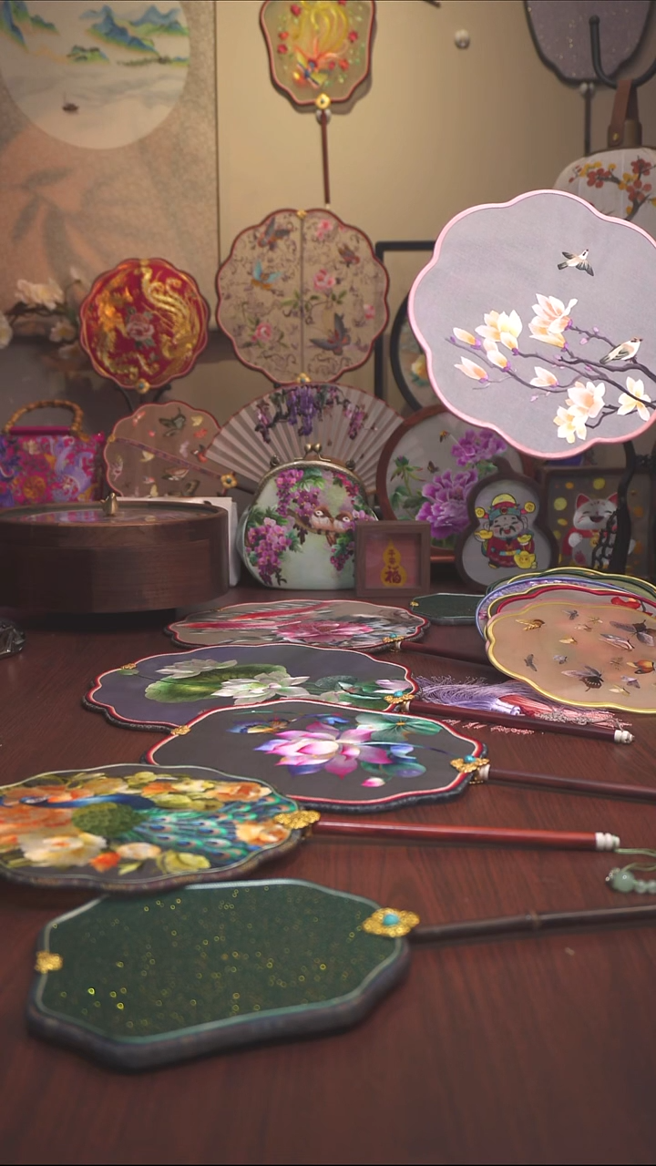 刺绣P****7纯手工双面绣