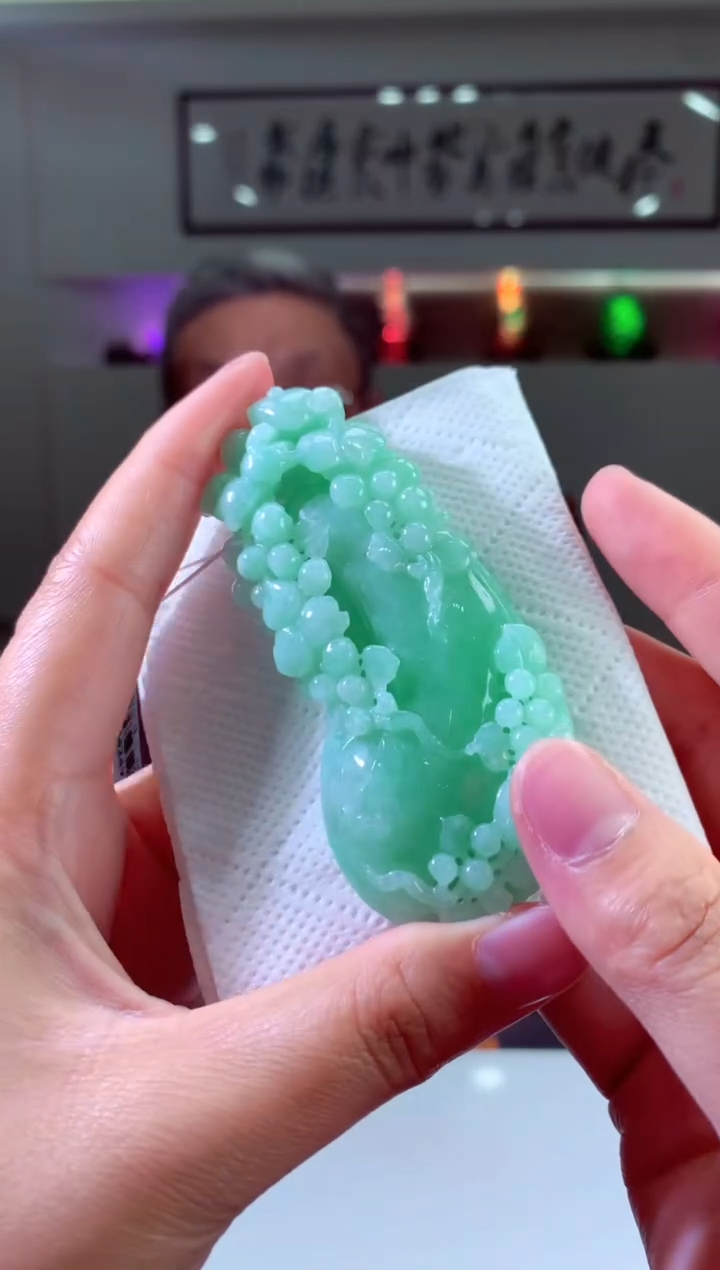 【闪购商品】定制翡翠未镶嵌天然A货翡翠（拍一发一）