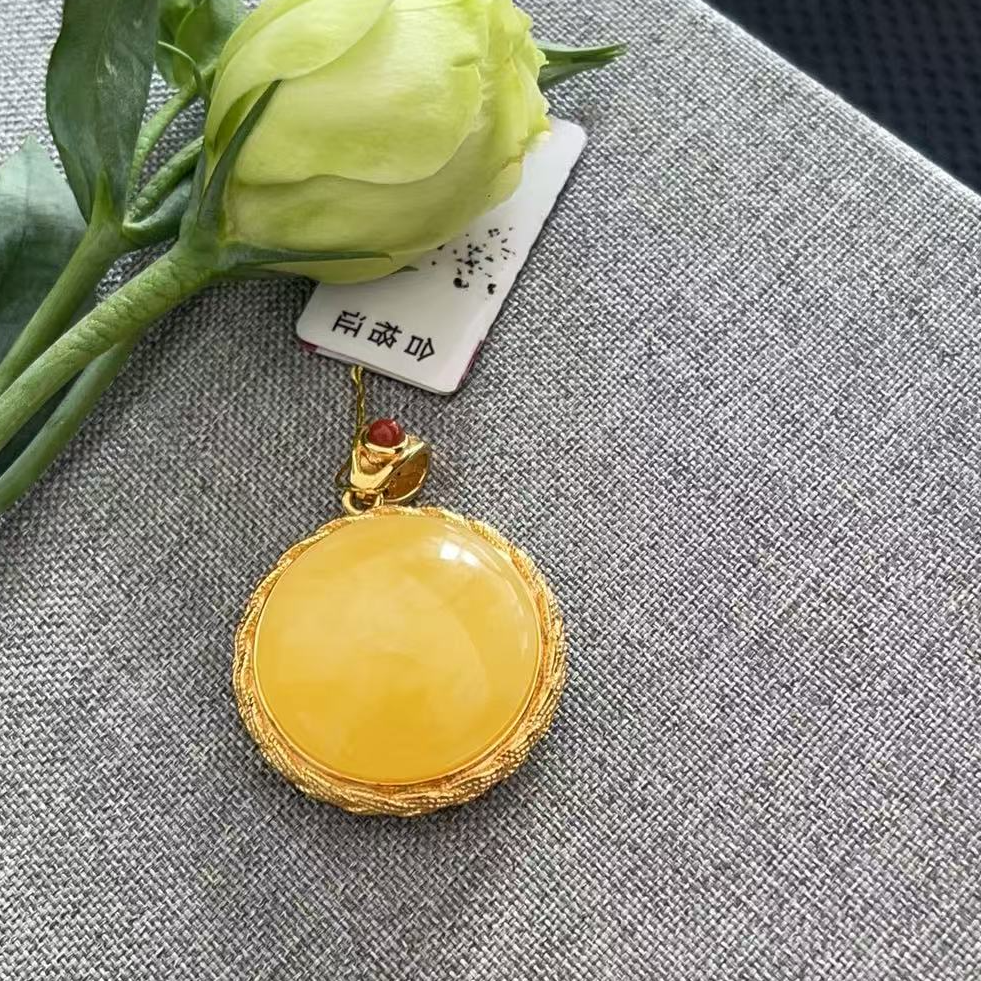 【荣倩专属】1203-s925银镶蜜蜡挂坠 复古 国风圆牌 裸石约22.2mm