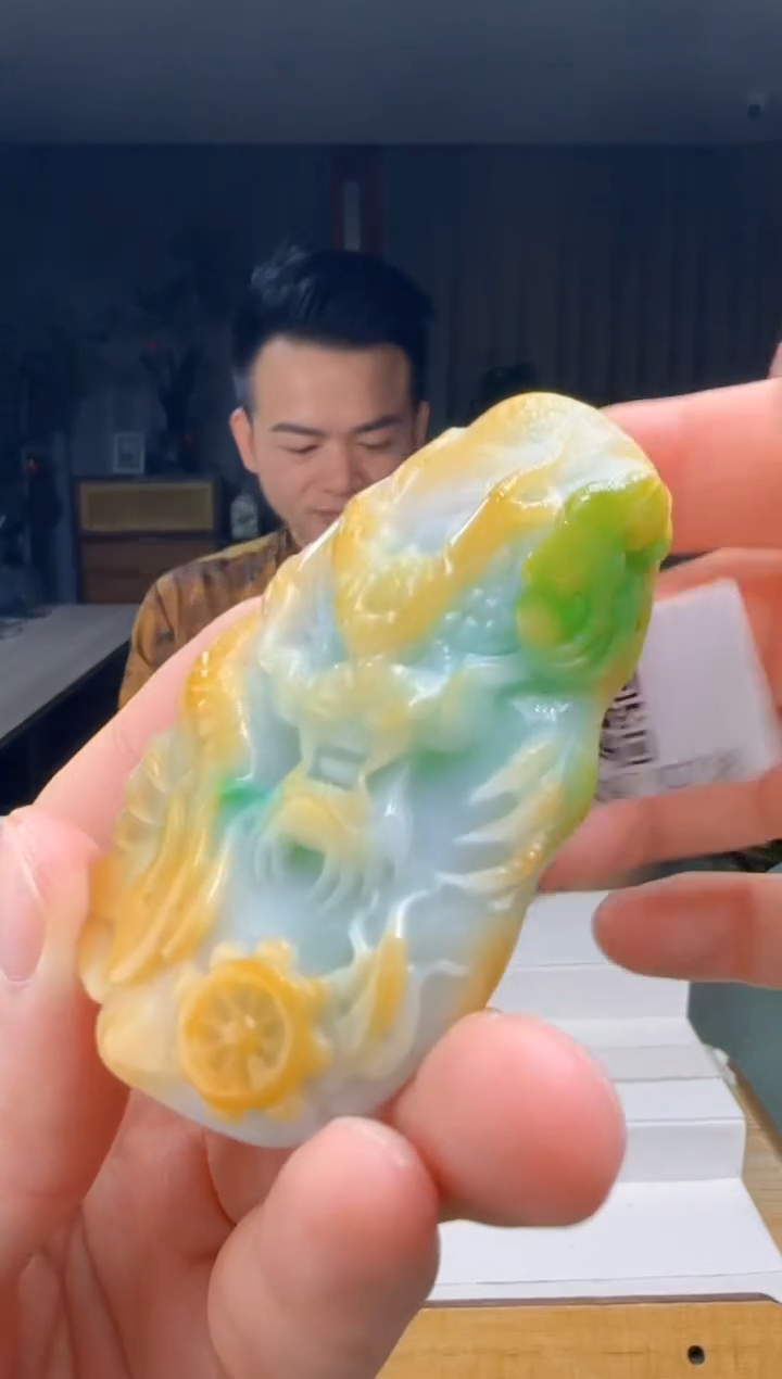 【闪购商品】翡翠吊坠(不含链)未镶嵌DY@@960Q7J02738