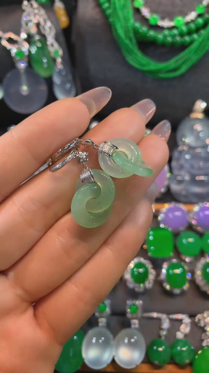 【闪购商品】翡翠耳饰18K金镶嵌耳饰