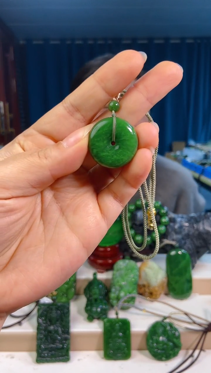 【闪购商品】和田玉挂件未镶嵌1