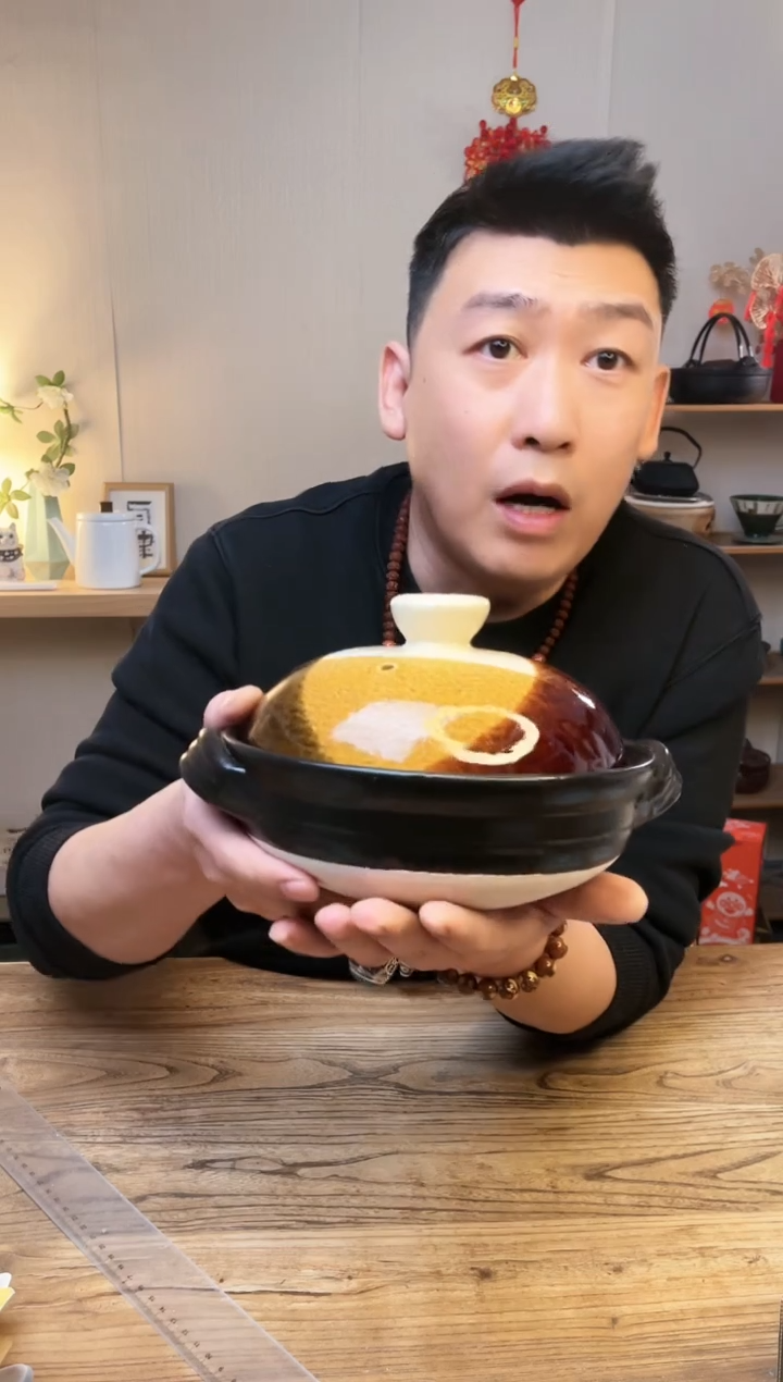 【闪购商品】瓷片唐三彩6号土锅 1L 单人食....