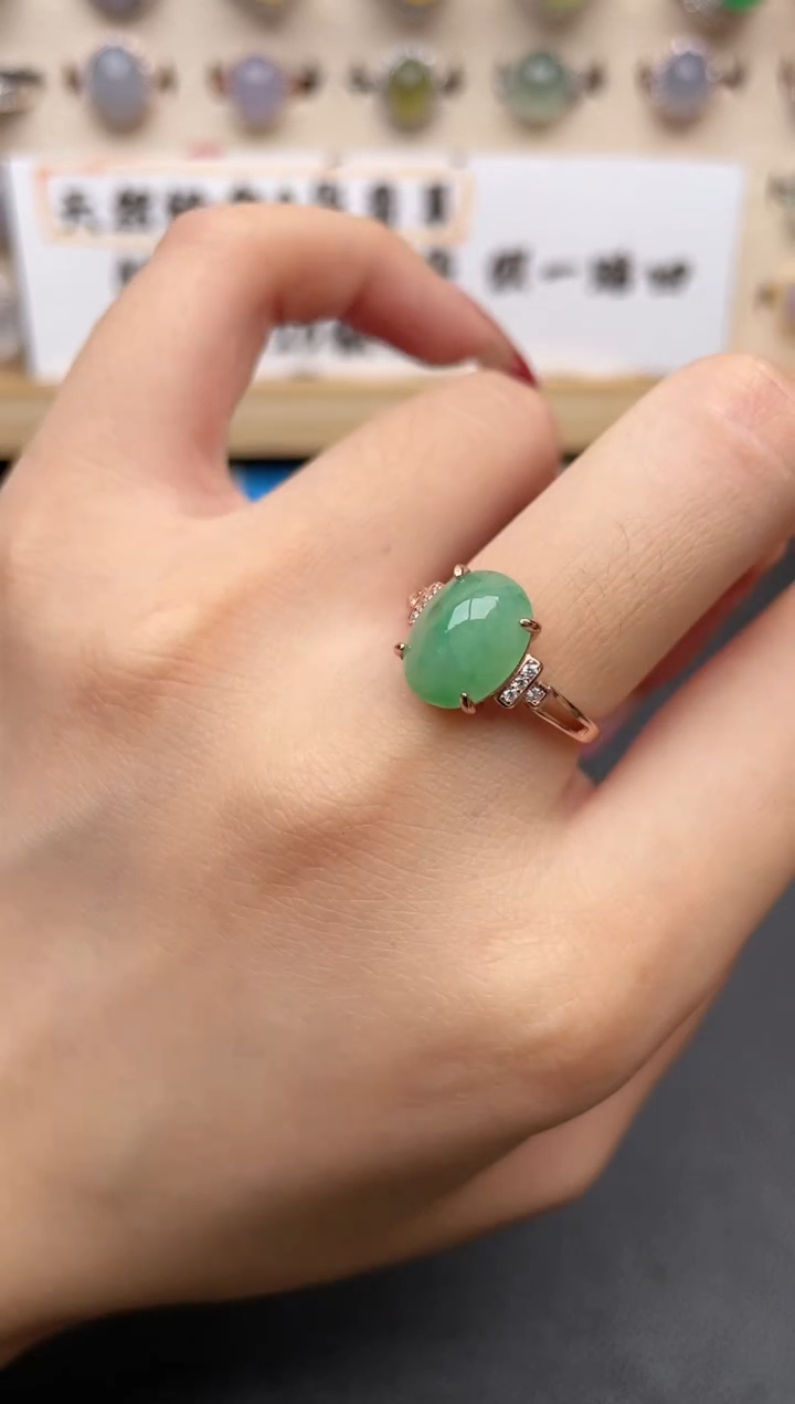 【闪购商品】翡翠戒指银S925镶嵌一物一证一礼盒