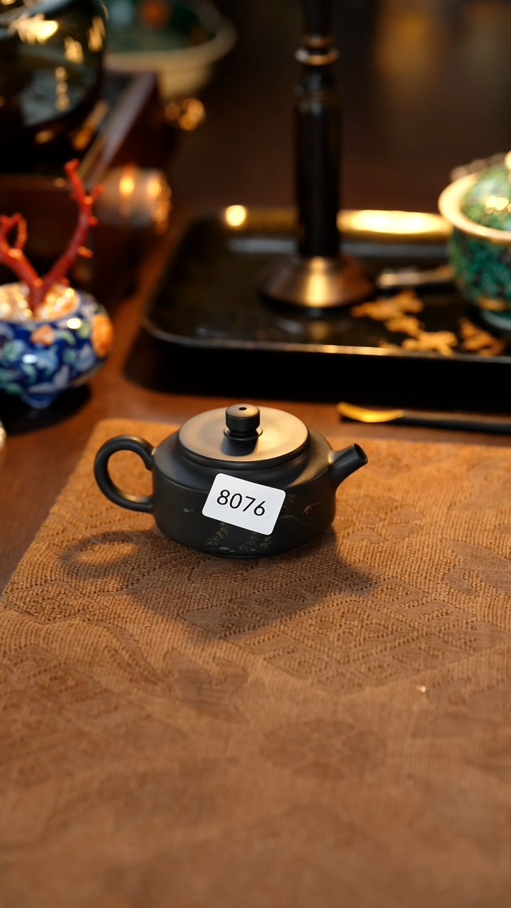 【闪购商品】雲梦茶器紫陶小壶8076