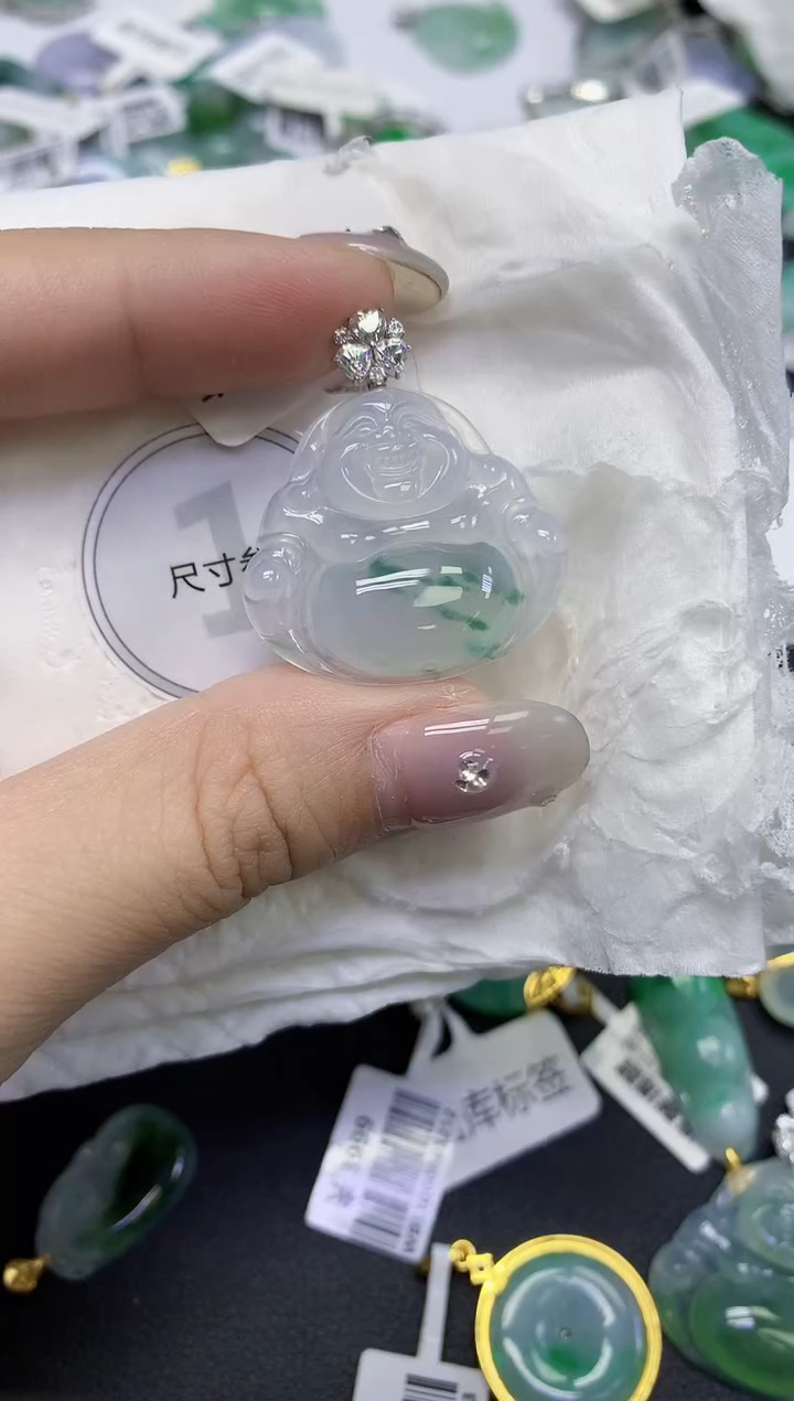 颈饰18K金镶嵌翡翠天然缅甸翡翠A货百元以上9元证书费自理