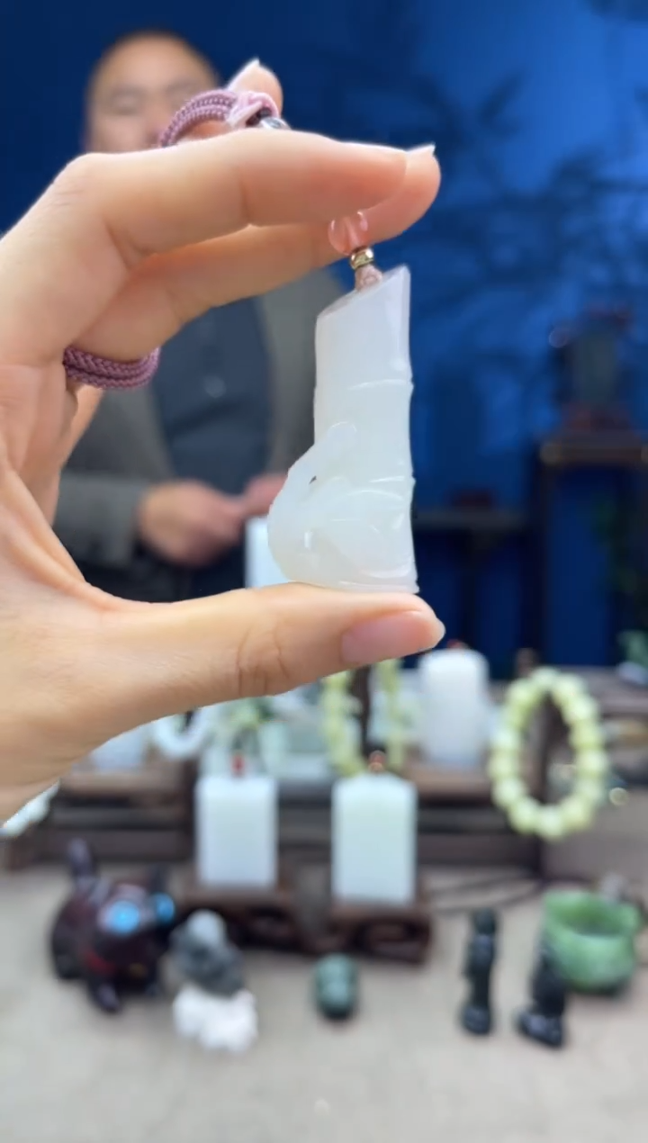 【闪购商品】和田玉颈饰未镶嵌1