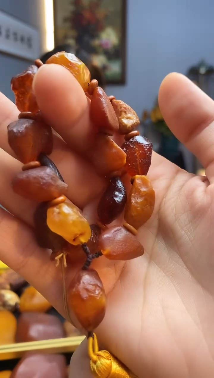 手链琥珀未镶嵌手持