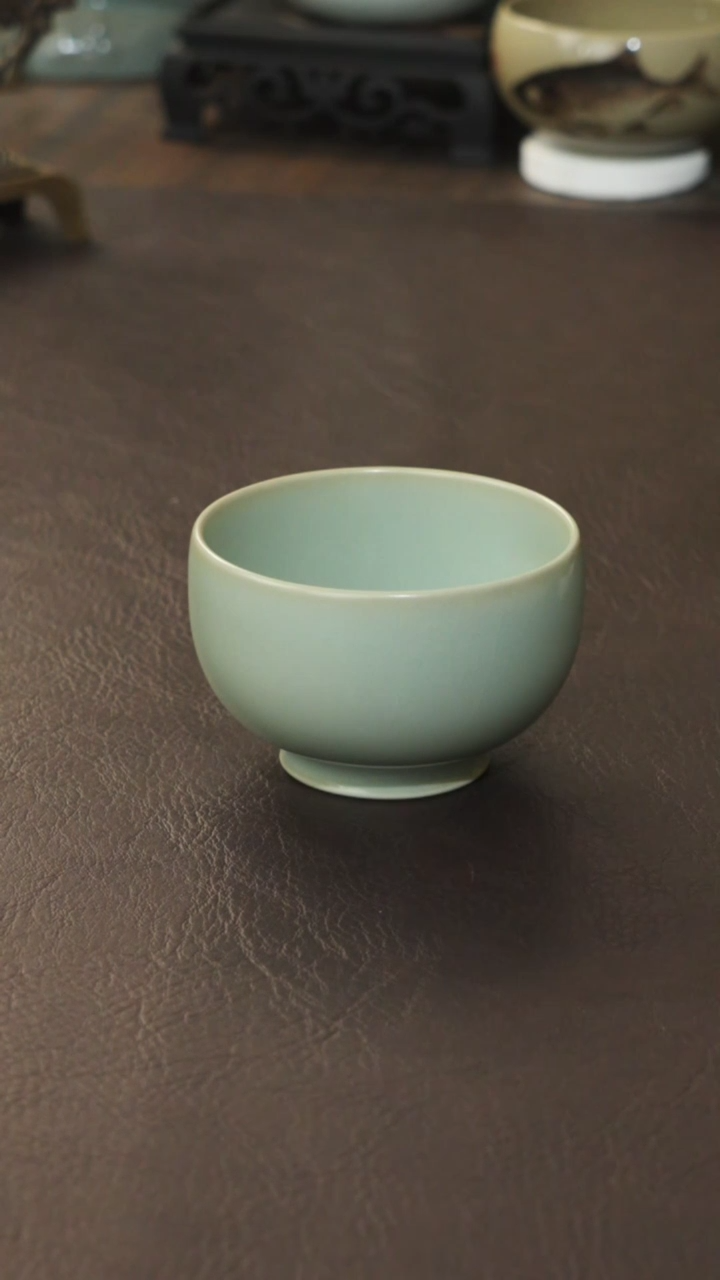 【闪购商品】杯宣宝汝瓷原矿原釉卷足罗汉