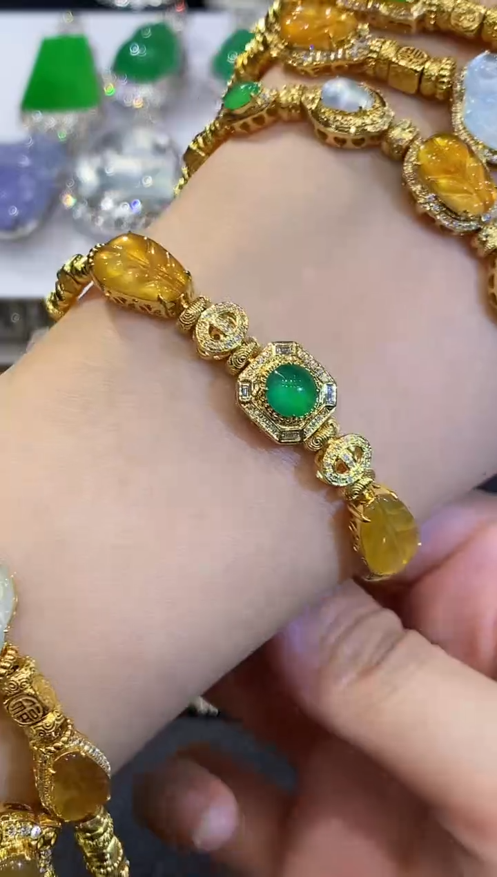 18K金镶嵌手链翡翠ZML多样性发其一