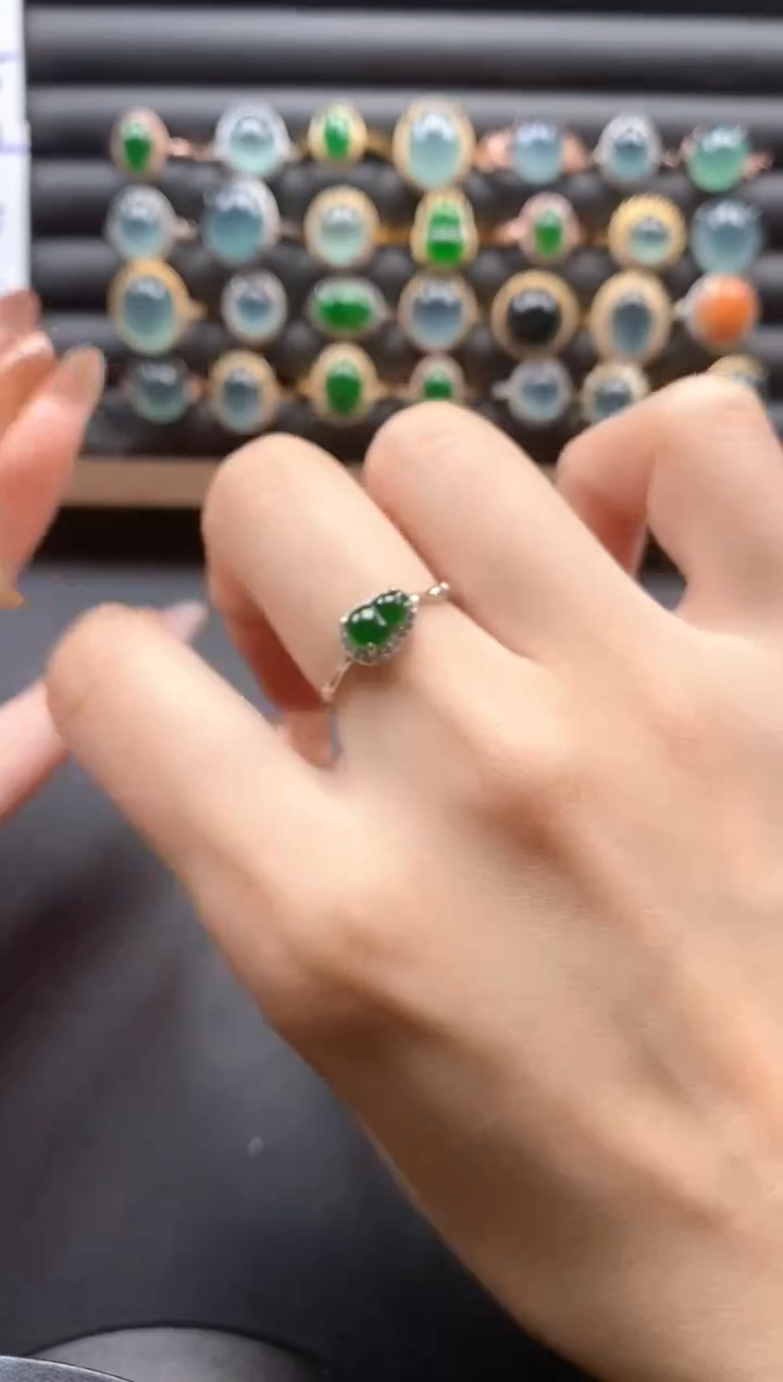 银S925镶嵌戒指翡翠51511