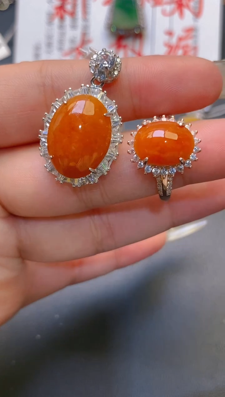 【闪购商品】翡翠耳饰银S925镶嵌天然A货翡翠1