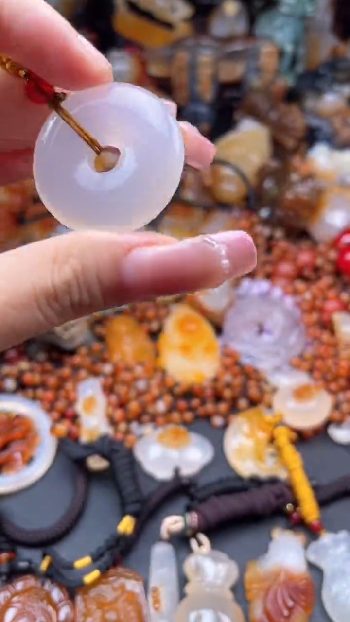 【闪购商品】玛瑙/玉髓未镶嵌颈饰QQ