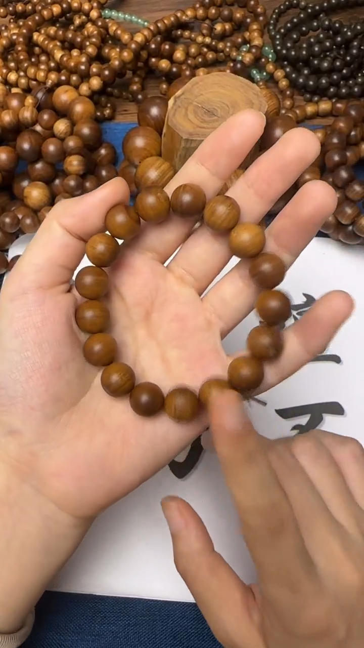 印度迈索尔老山檀1.2虫漏