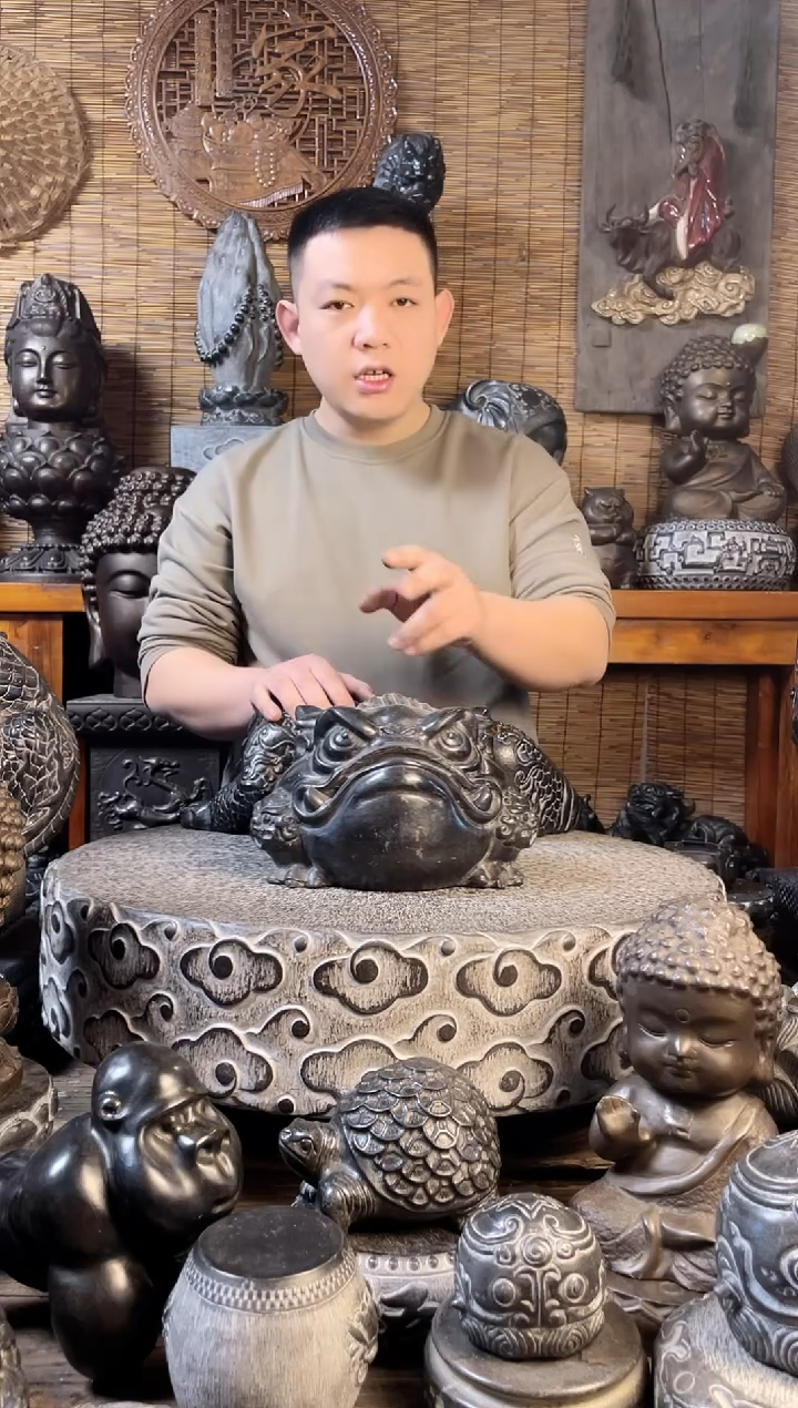 【闪购商品】25金蟾天然青石雕刻