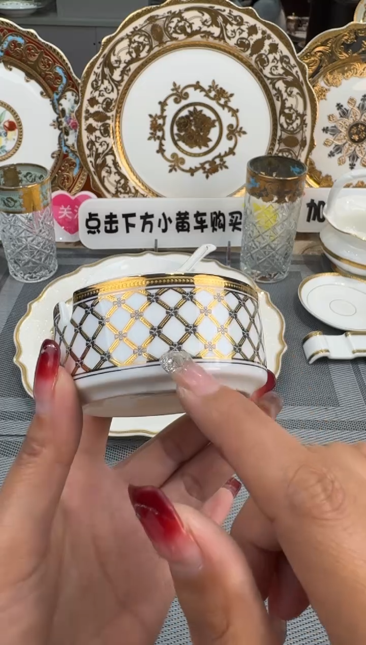 【闪购商品】瓷片烟灰缸1个尾单  福利价