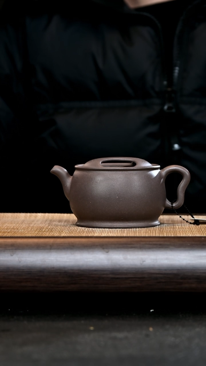 【闪购商品】紫砂茶壶PH12305 牛盖 天青